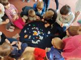 Zajęcia z Montessori gr. VI - 4.jpg